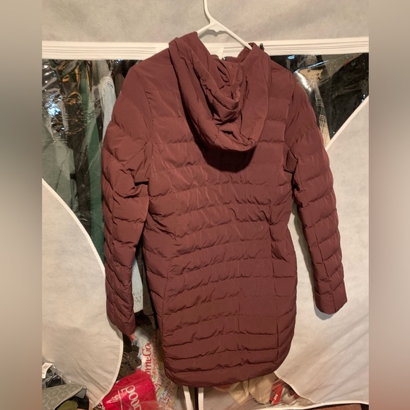 New packable puffer jacket - Picture 2 of 5